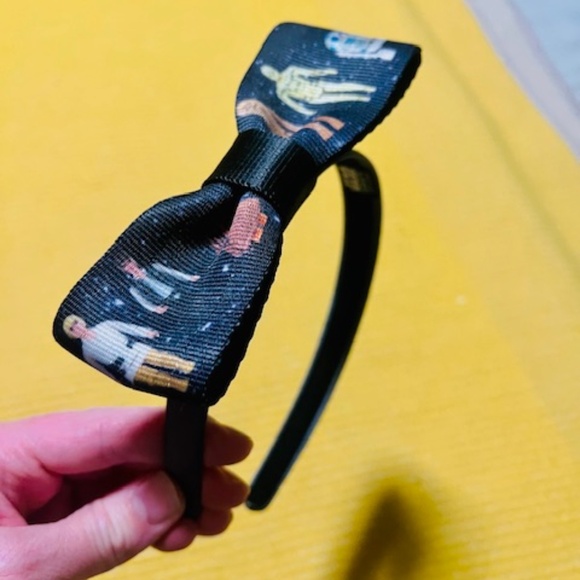 Harveys Seatbelt Bags Star Wars Vintage Figure Hair Bow Headband - Picture 8 of 11